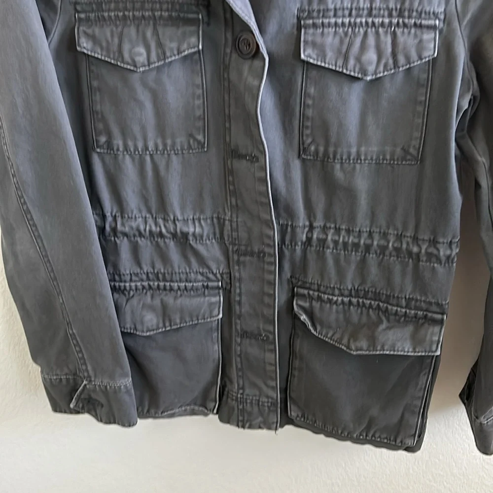 Utility Jacket - Picture 5 of 9